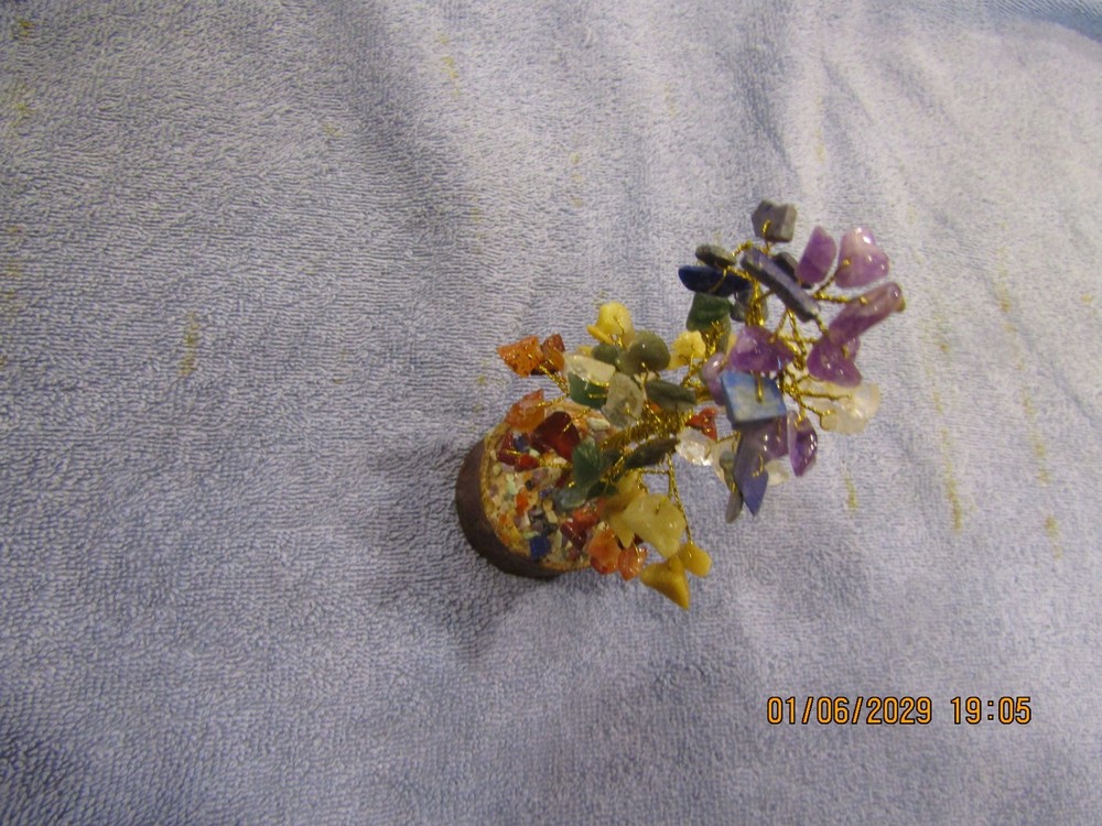 7" tall Quartzsite Arizona gem tree asorted stones.