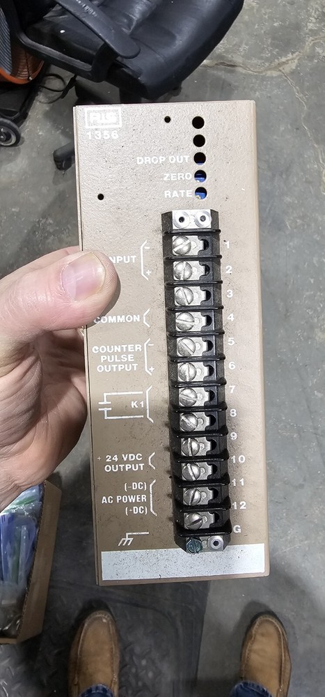 RiS SC-1356 Linear Integrator Signal Transmitter 1-5Vdc 115Vac  B77