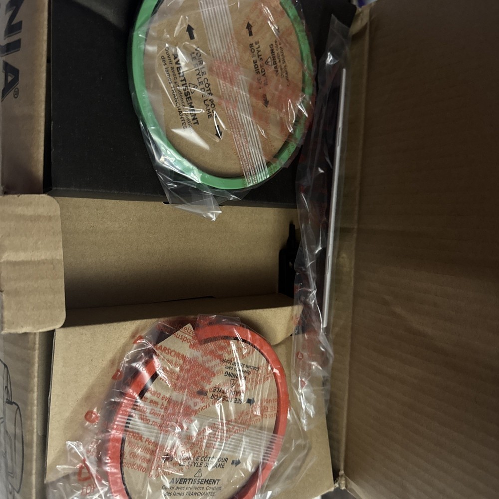 Ninja Professional Prep System & Auto-Spiralizer with Accessory Kit Open Box