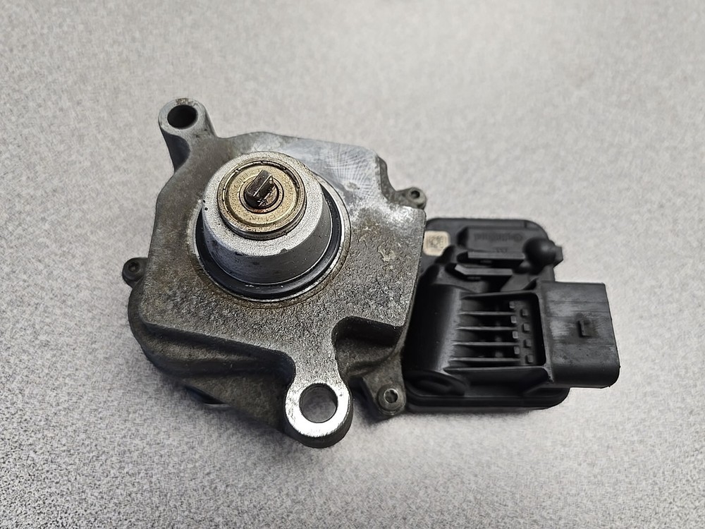 BMW OEM 2011 535 Xi Transfer Case Actuator 5WP35010AB ( Only Coding Needed)