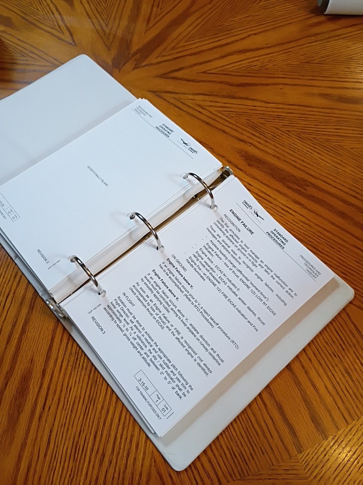 Embraer 145 Standard Operating Procedures Manual