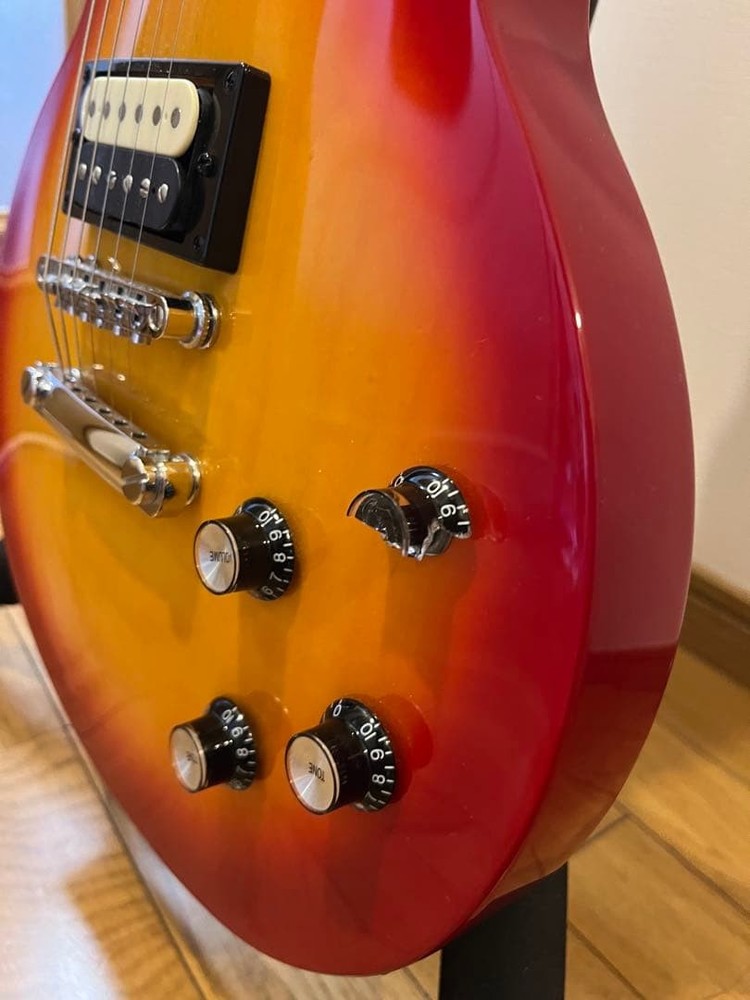 Epiphone Les Paul Studio LT Sunburst Safe Packing!