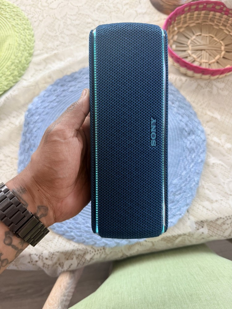 Sony SRS-XB31 Portable Wireless Speaker Blue