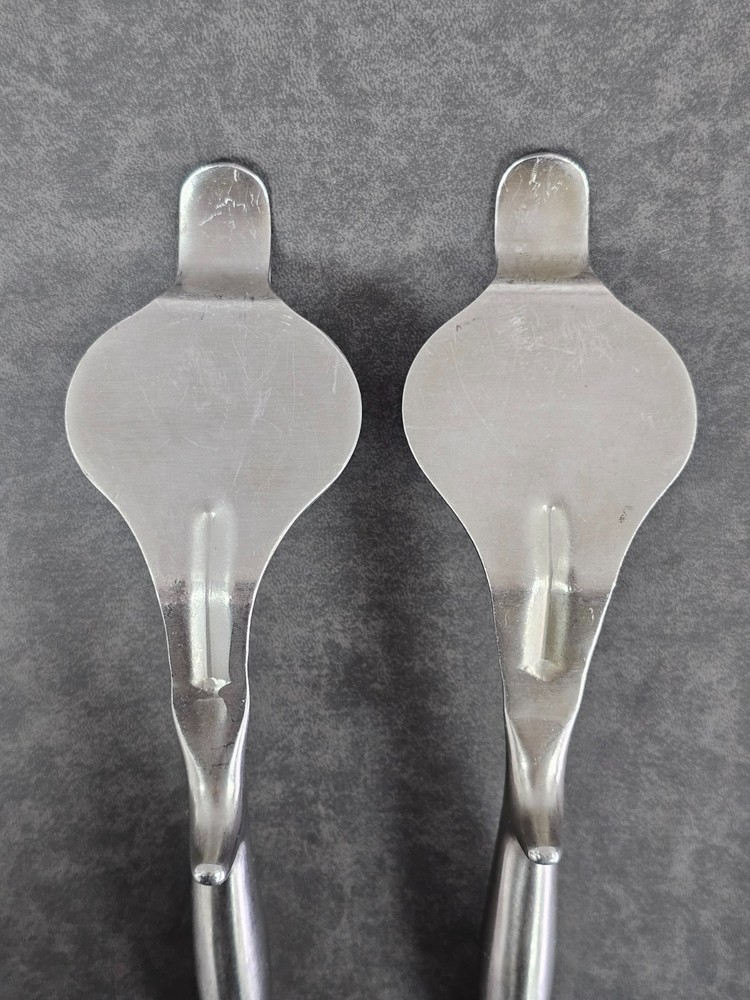 2pcs Zimmer 549-02 Bennett Retractor