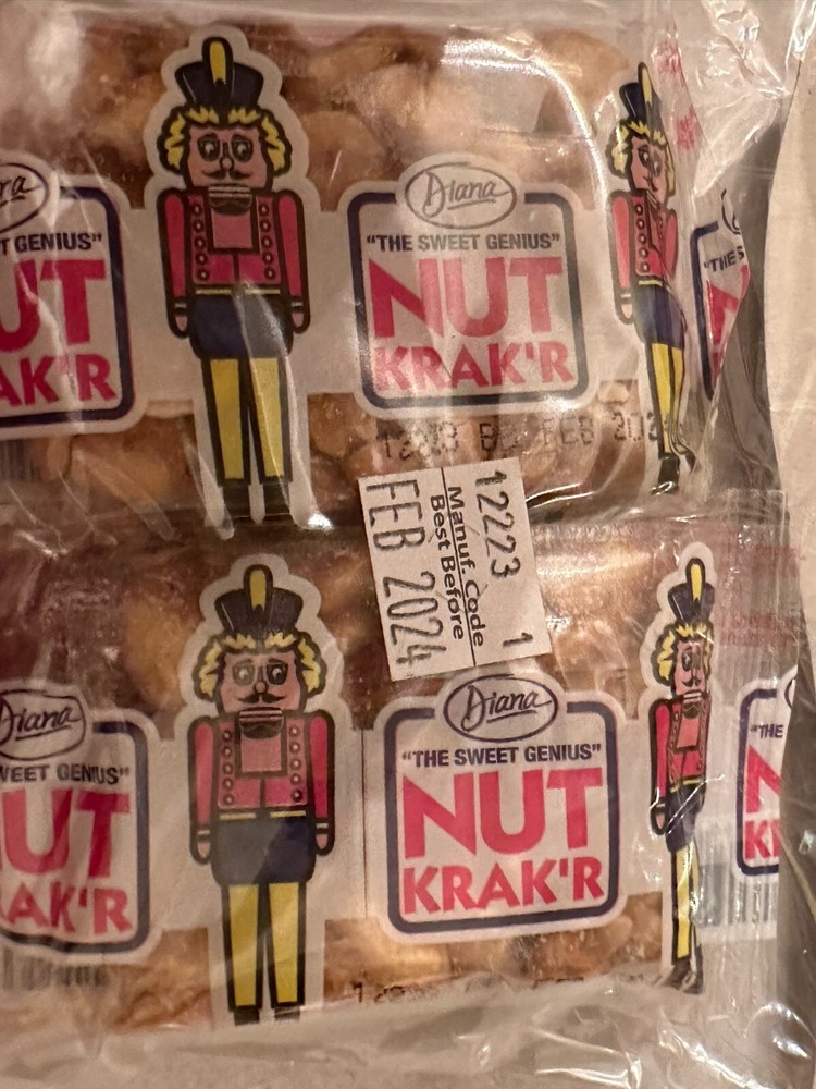 4-Pack Diana Wider Square Nut Krak'r Candy