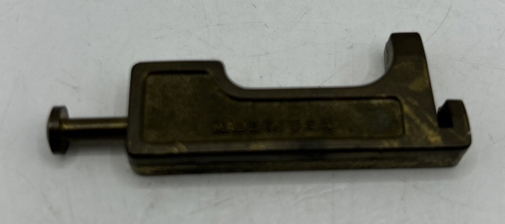 Vintage Thread-Master Automatic brass needle threader works