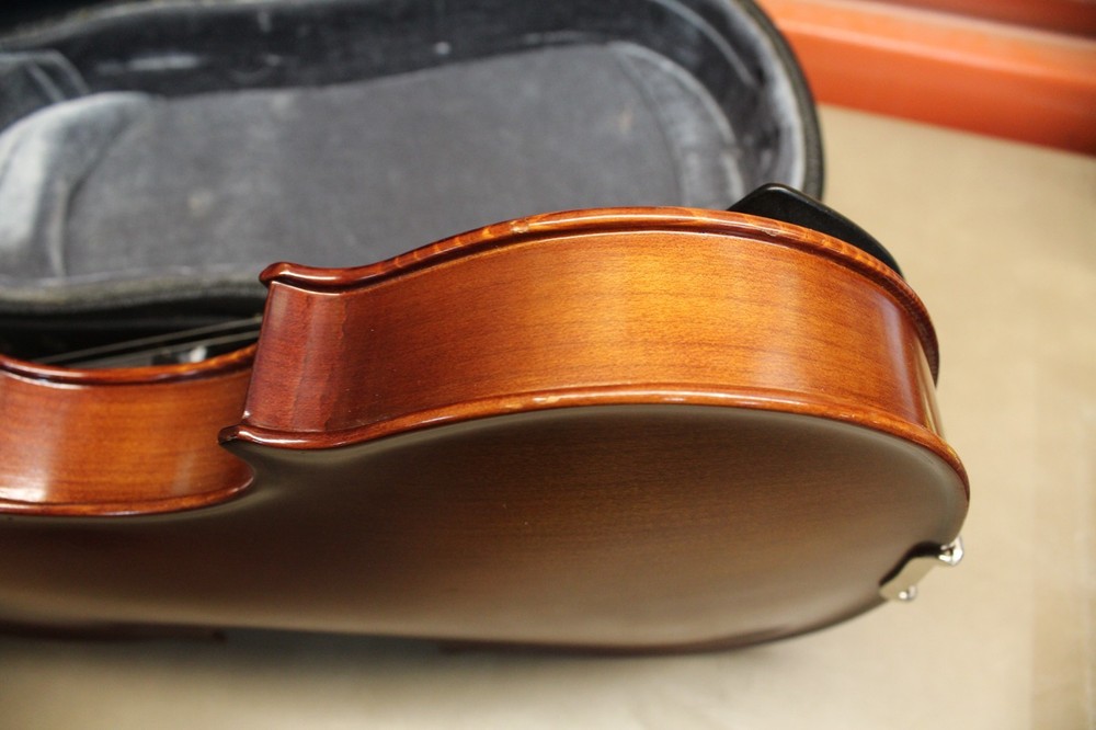 Corina 4/4 violin, Korea Model 100 *USED READ*