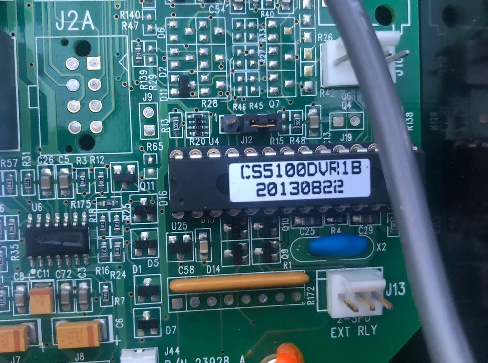 Cal Spas 5100 Spa Pack With Topside (Tested) Will Separate