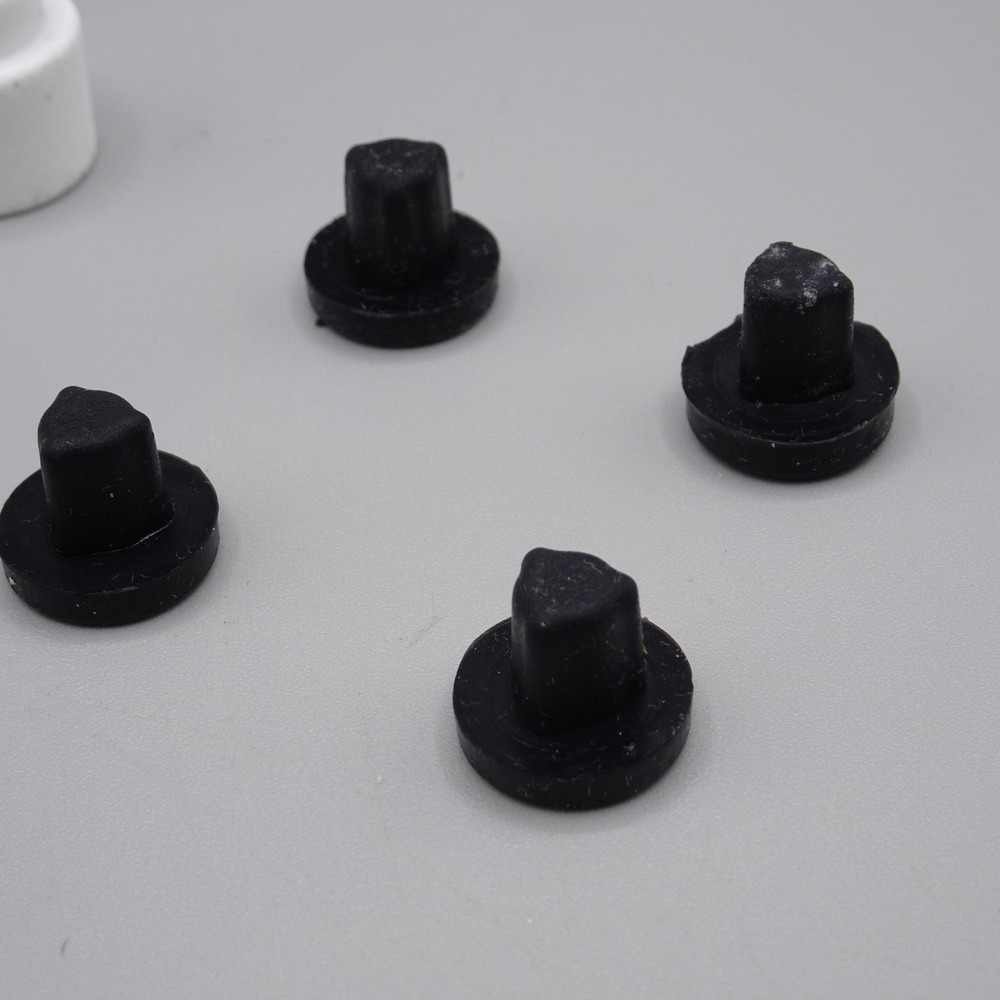 Cuisinart Griddler GR-4N (EP) Accessories RUBBER FEET Ceramic Spacers Button