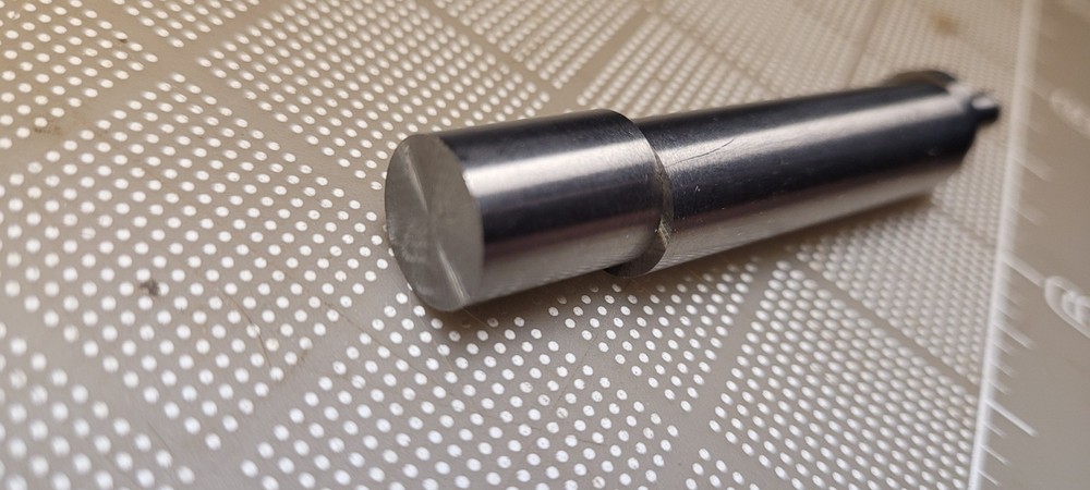 Mechanical Double End Edge Finder .2" and .5" Ends 1/2" Shank