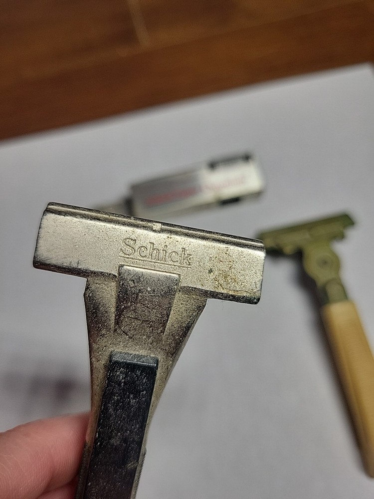 Vintage Schick Razors EverSharp Razor