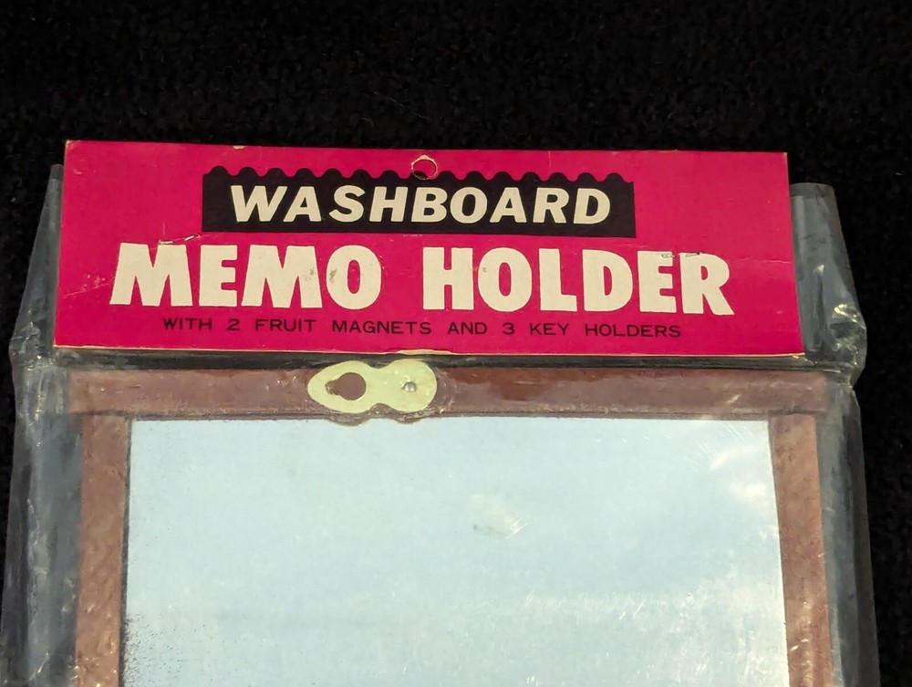 Vintage Washboard Memo Holder