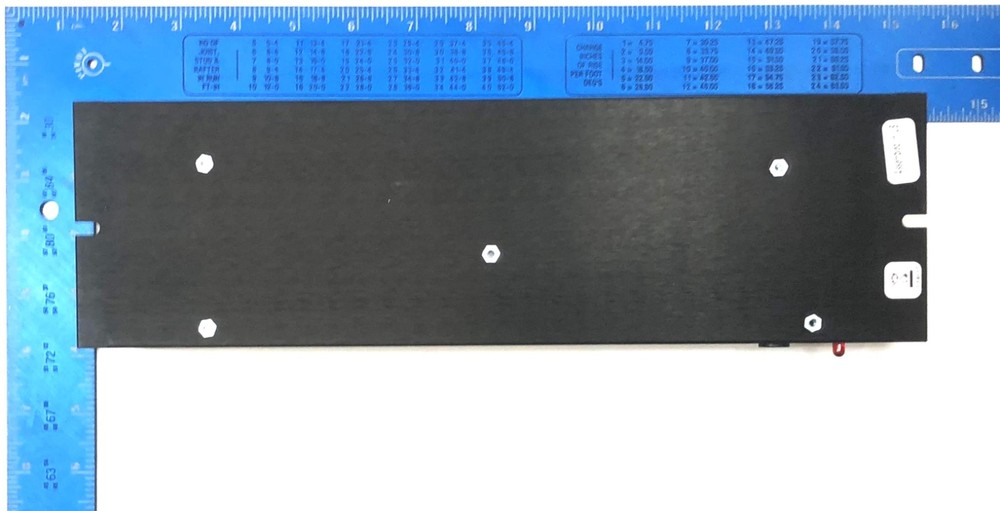 Interlogix Multiple-Outlet Power Supply KTP-24-8 NOS