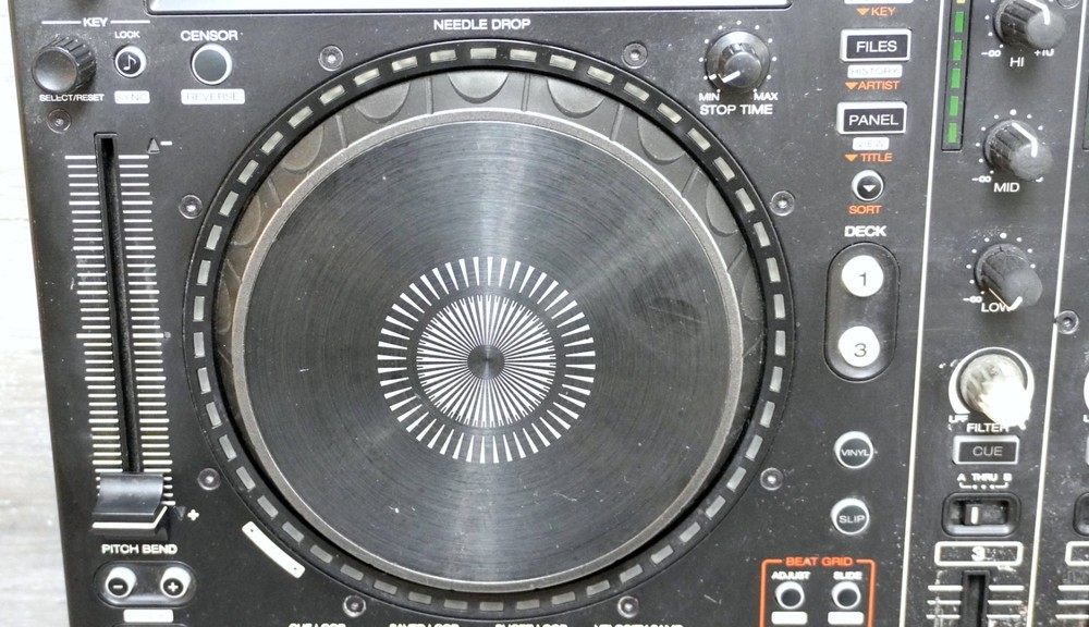 Denon MC7000 2 Channel DJ Interface Serato Controller w/ Ultra Protective Case