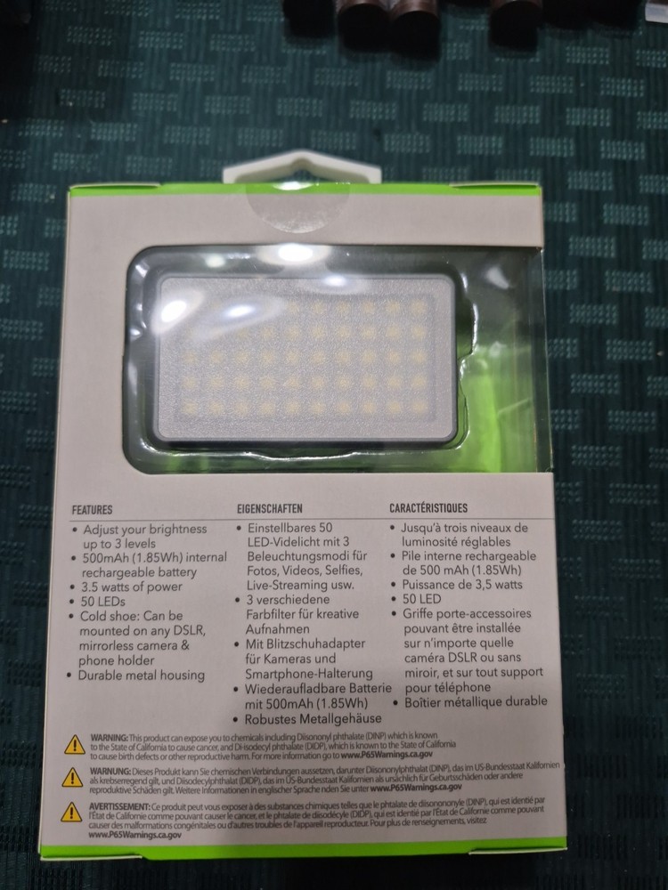 Digipower - Insta-Fame Dimmable 50 LED w/ 3 Light Diffusers and Phone Mount