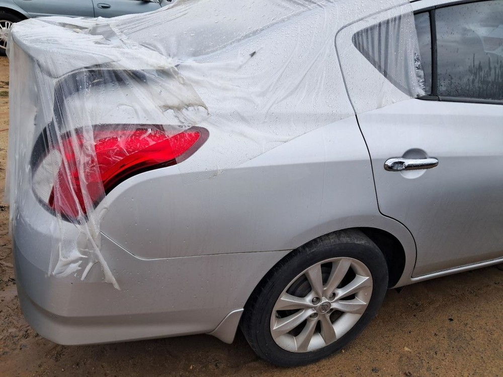 VERSA 2015 Glove Box 4808321