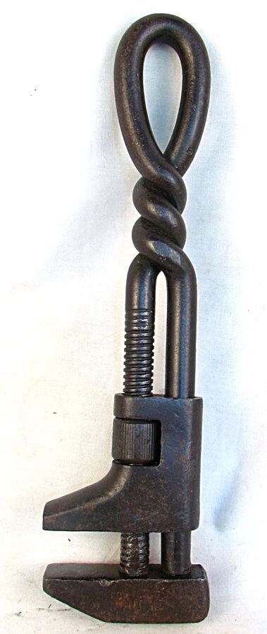ANTIQUE ADJUSTABLE WRENCH *BLACKSMITH MADE* TWIST HANDLE