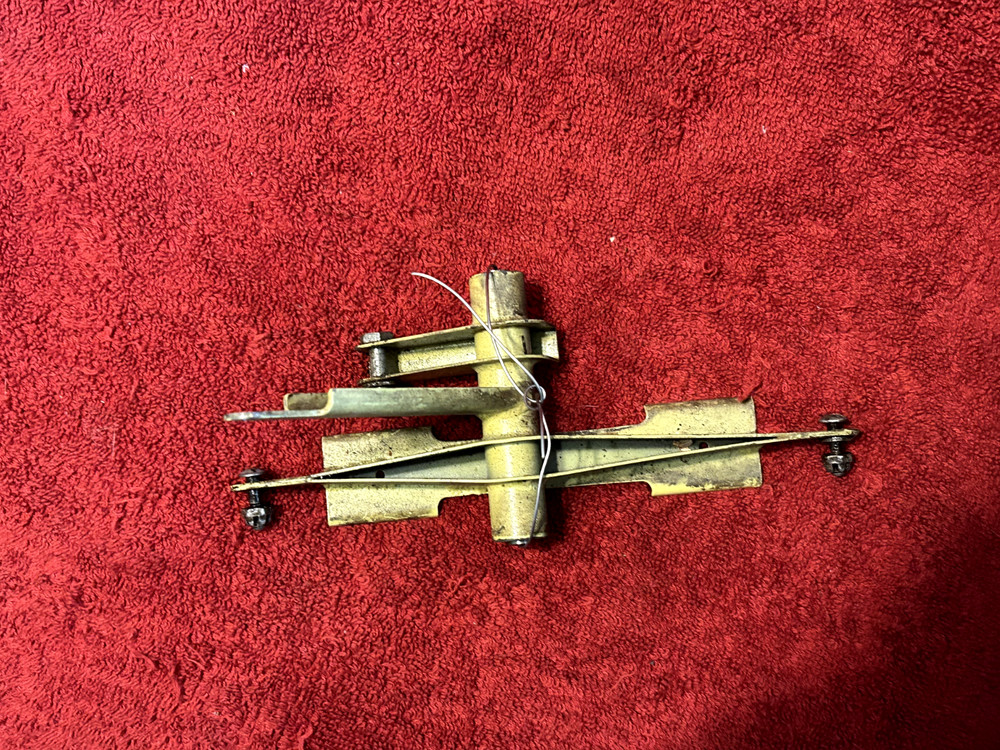 AIRCRAFT HORIZONTAL STABILIZER HINGE ASSEMBLY