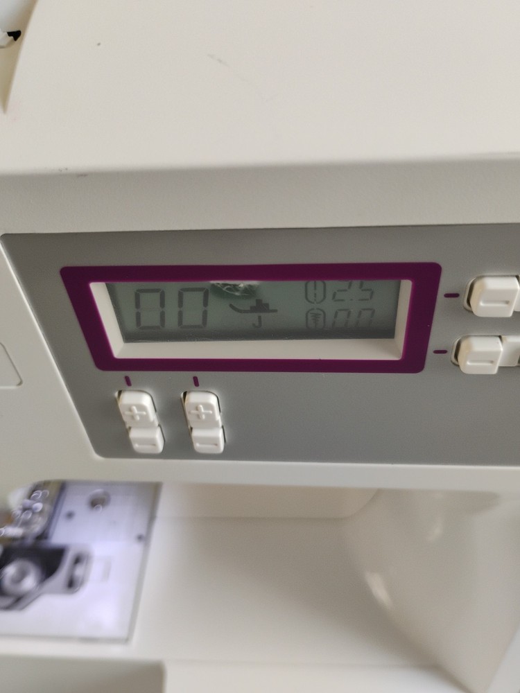 Brother CE8080PRW Computerized Sewing Machine