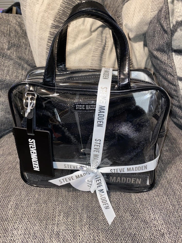 NWT Steve Madden Womens Black Gift Set