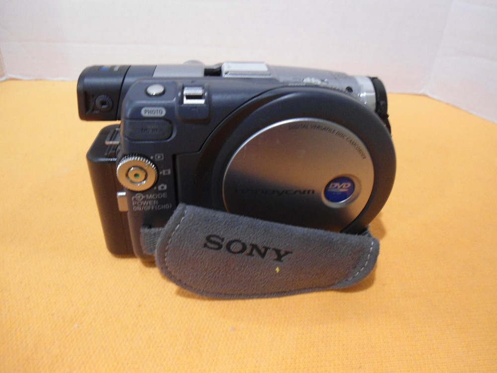 Sony Handycam Model DCR-DVD301 Mini Camcorder