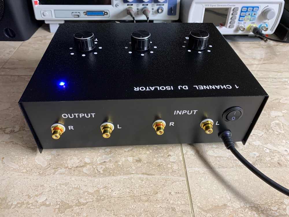 3 BAND STEREO DESKTOP DJ TONE FREQUENCY ISOLATOR