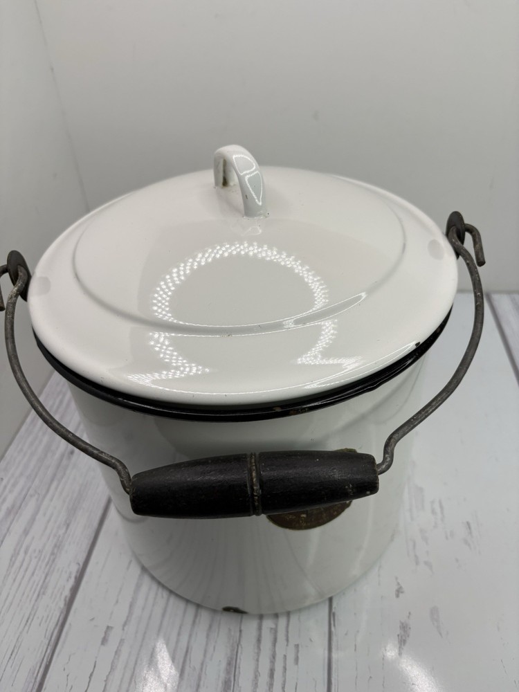 Flintstone Lisk White enameled ware Wood handle Sterilizer Pot Pasteurizer￼