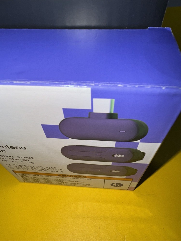 NORTH Wireless Microphone with Charger (USB-C)