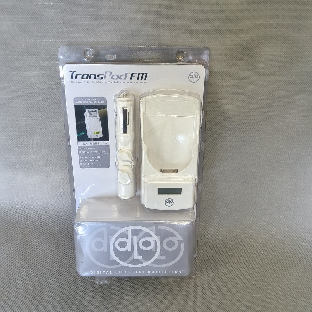 DLO TransPod FM iPod Transmitter & Docking Station