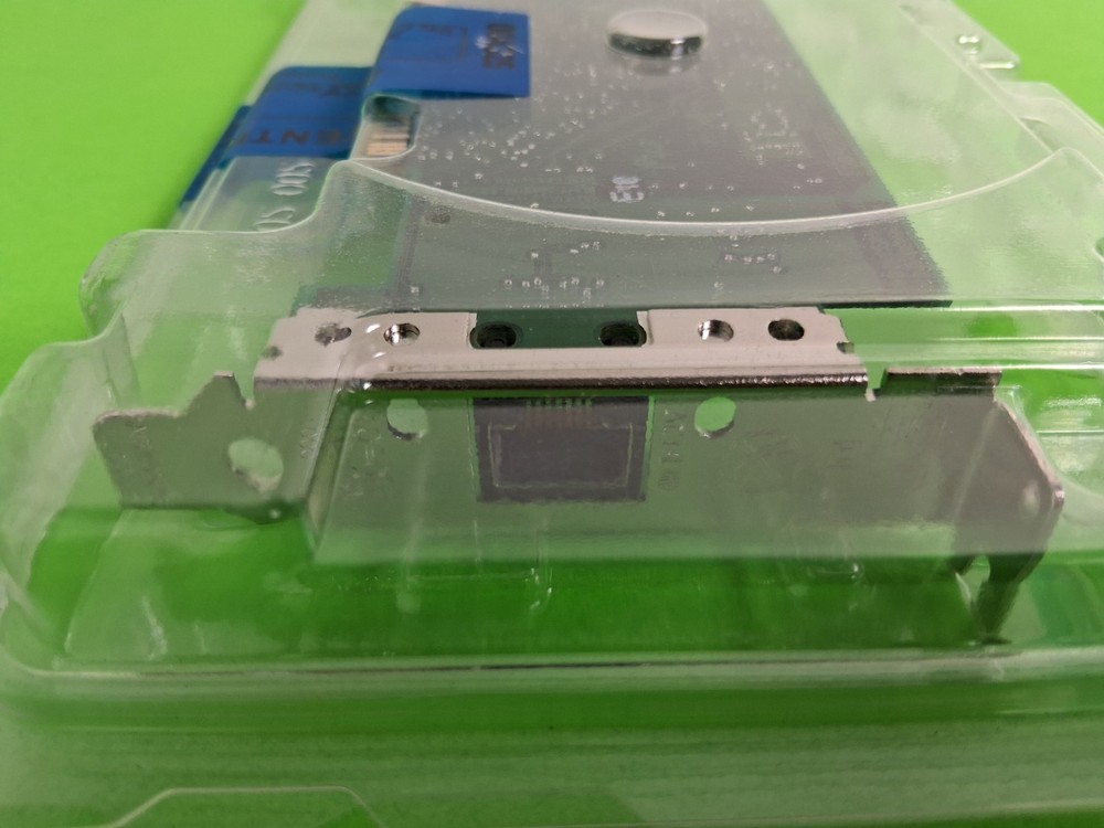 Intel PRO/1000 XT (A73666002) High-Performance Server Adapter