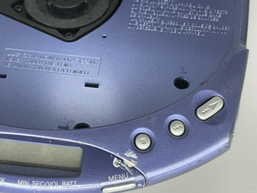 Sony Walkman Portable CD Player D-E220 ESP MAX Blue Pearl Discman UNTESTED READ