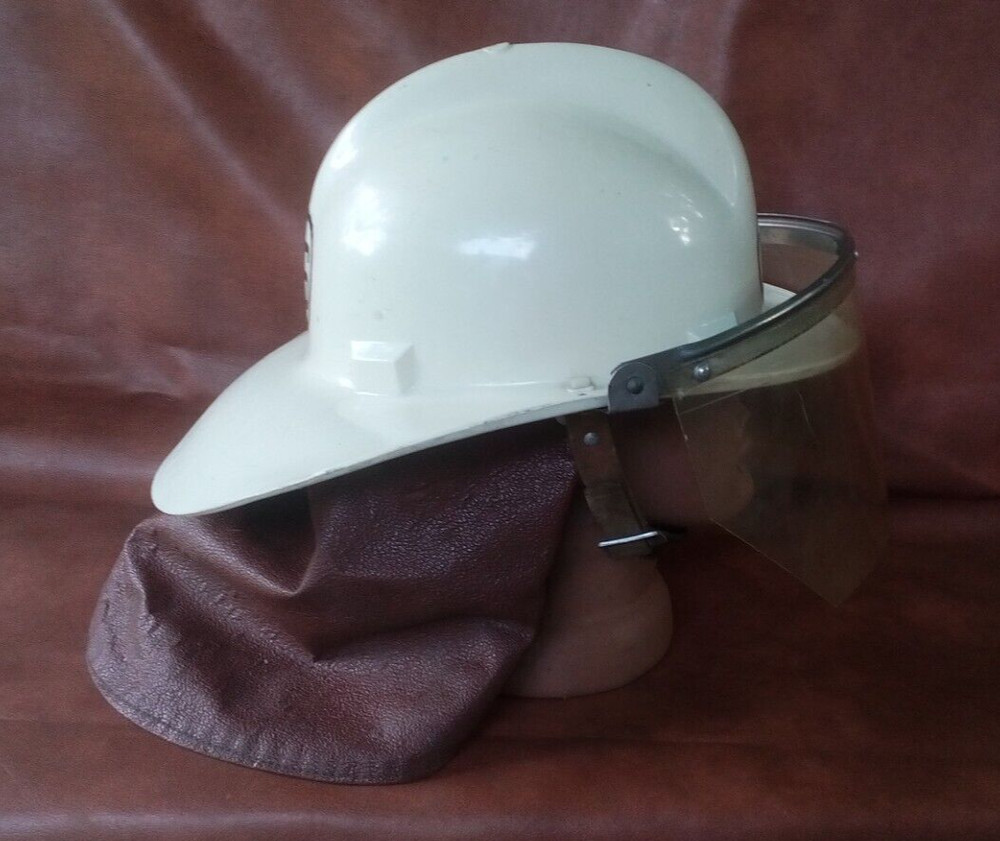 RUSSIAN FIRE FIRE TEAM FIRE PLASTIC HELMET KP-92