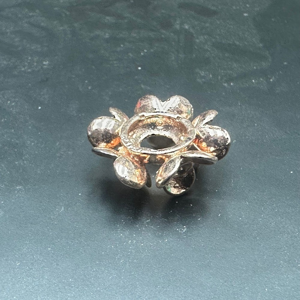 Metal crystal small ball base