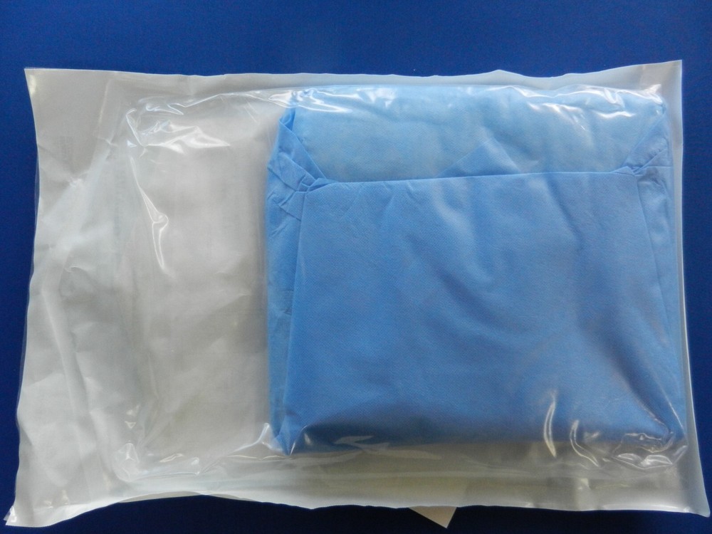 F229 Halyard REF: 77723 Vertical Isolation Drape 90" x 126"