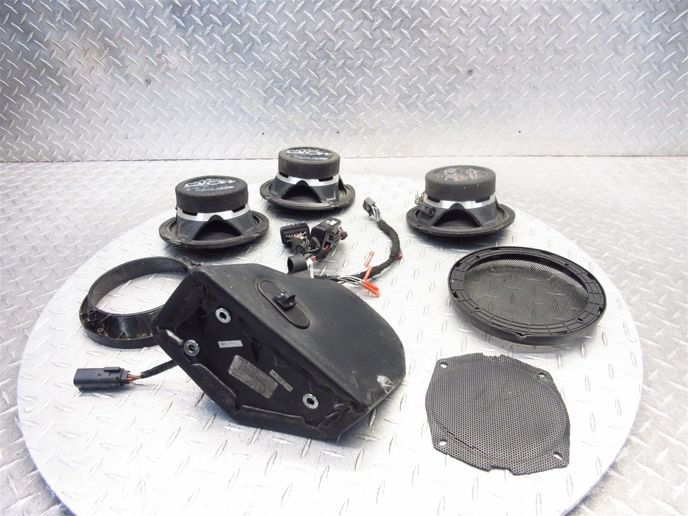 2011 Harley Davidson Electra Glide Limited FLHTK Arc Audio System Speakers