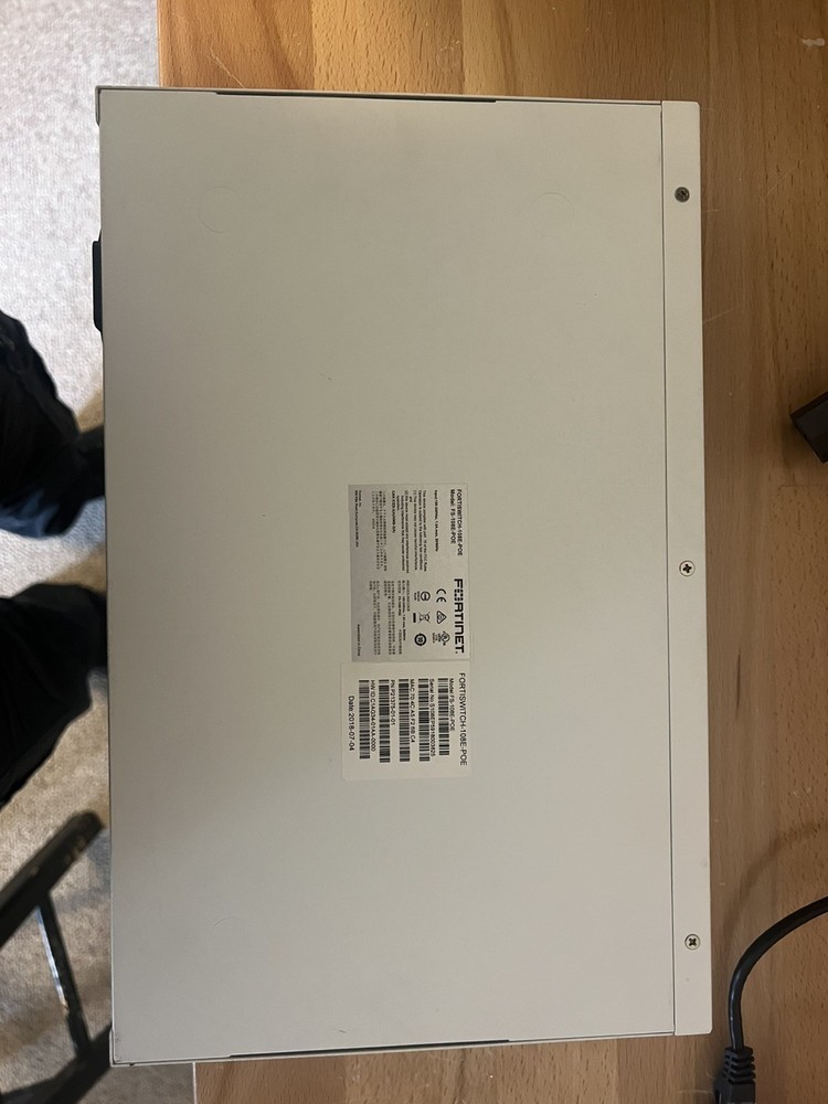 Fortinet FortiSwitch 108E POE