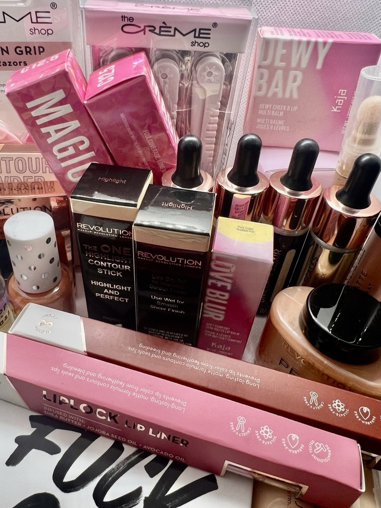 ✨ Assorted Luxury Makeup Lot – 10 Pieces – New! ✨