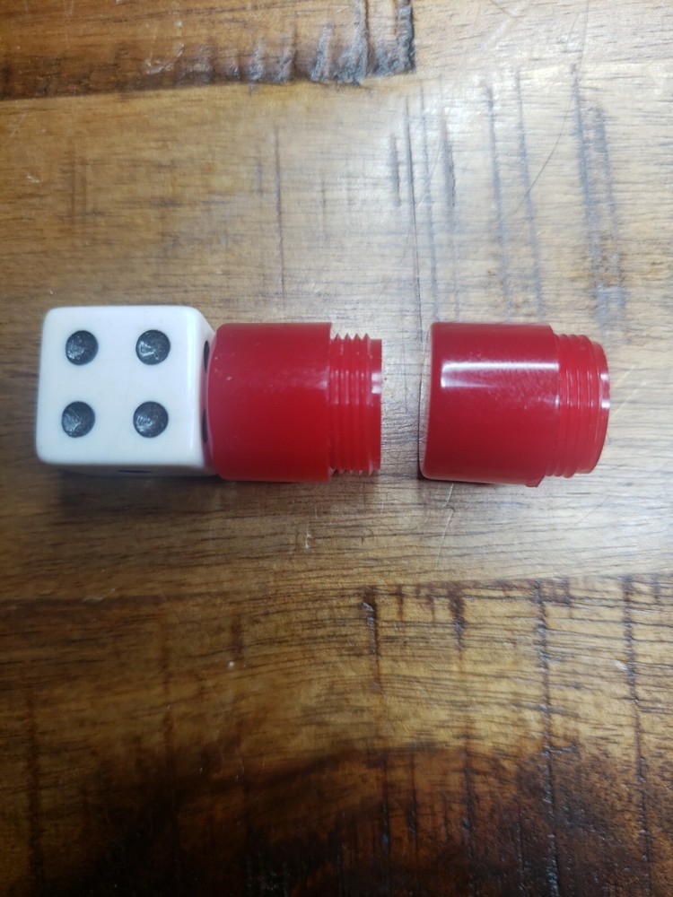 2 RED DIALIGHT Dialco 135 Lens Covers. Vintage.