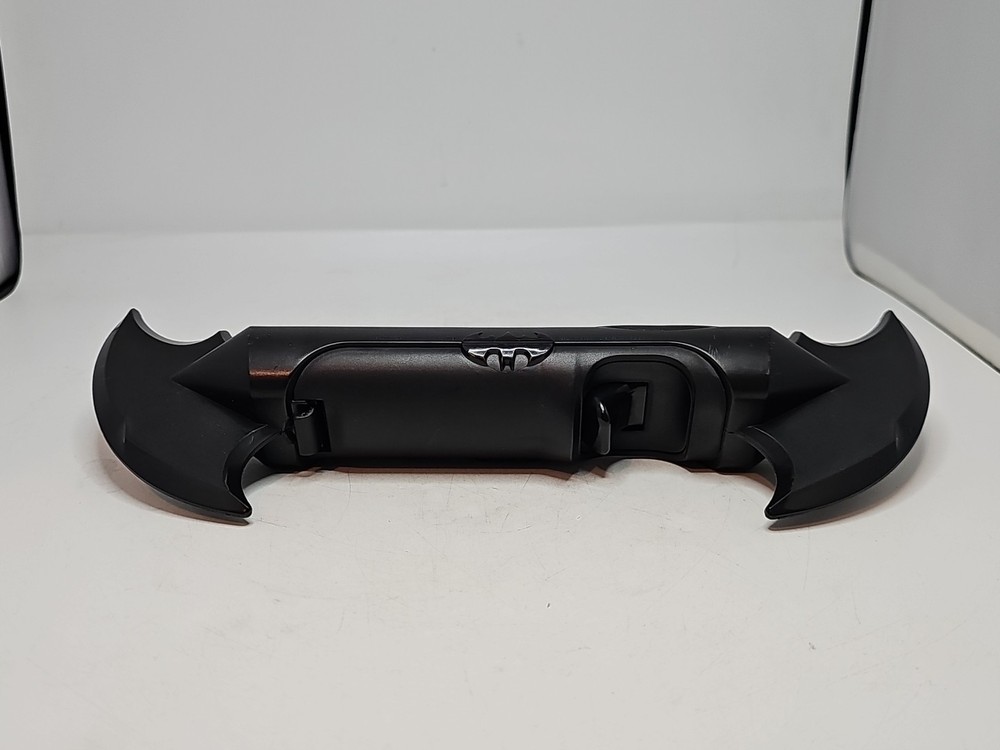 2017 Skyrocket Wii Batman Controller Remote Batwing Batarang Model 01764