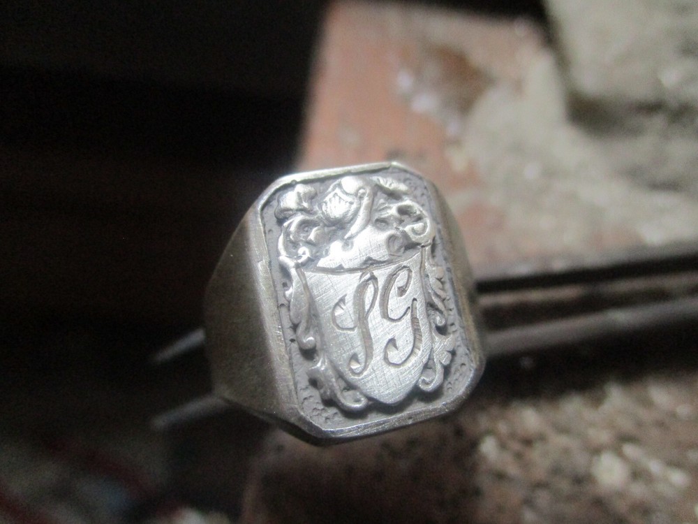 Men's Ring Shield with Engraving Personalized Silver 925/1000