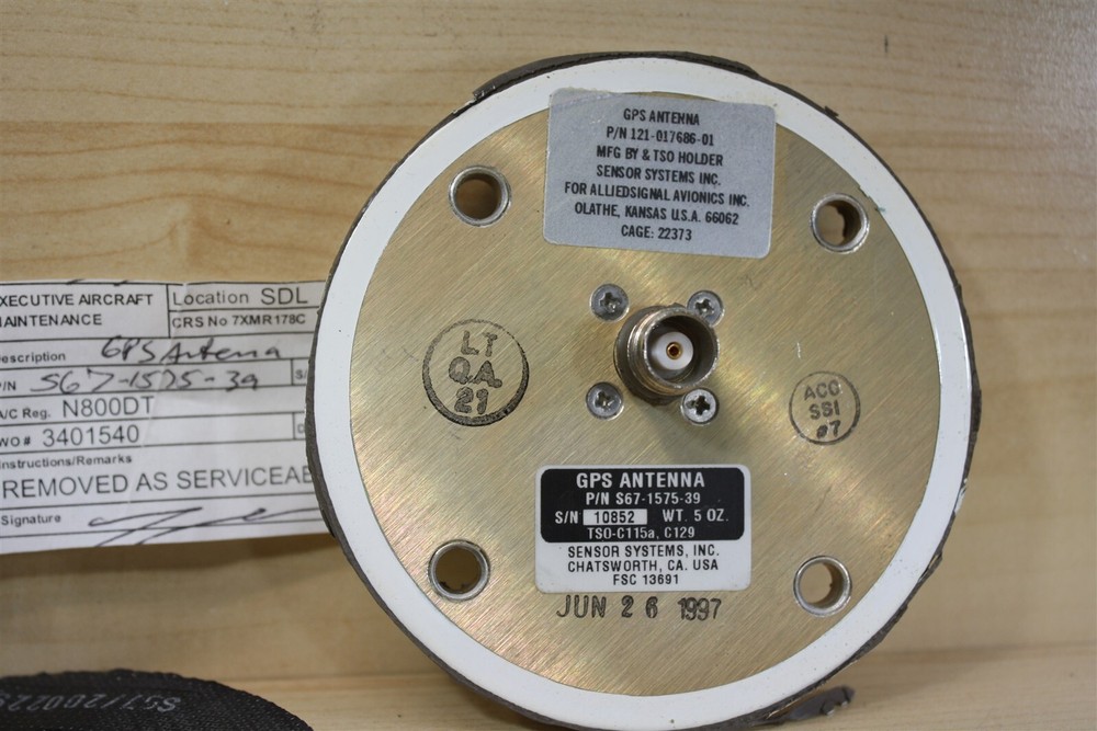 Sensor Systems S67-1575-39 GPS Antenna