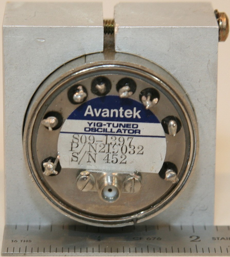 Avantek S09-1397 Yig Tuned Oscillator