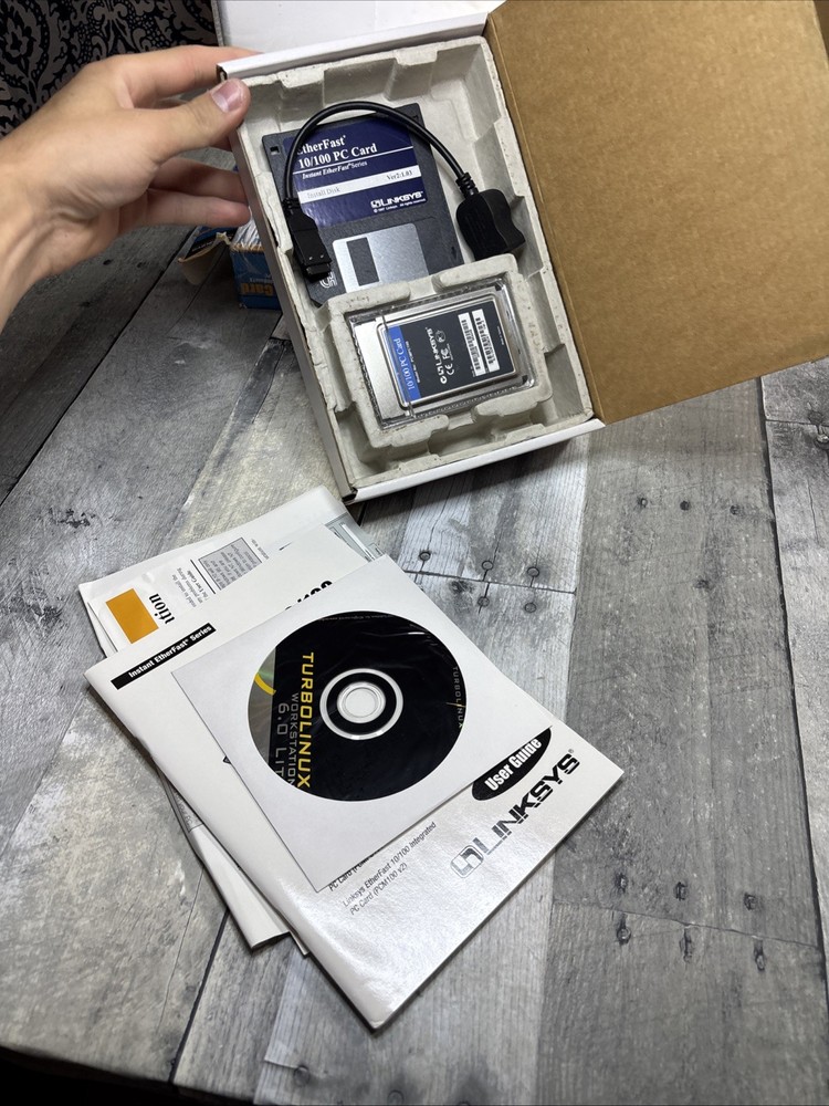 Linksys EtherFast 10/100 Integrated PC Card Model No. PCMPC100 NEW OPEN BOX