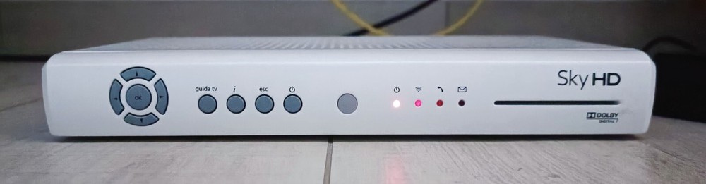 SKY HD DECODER PEACE DS 831 NS + WORKING POWER CABLE LAW Q and MYSKY