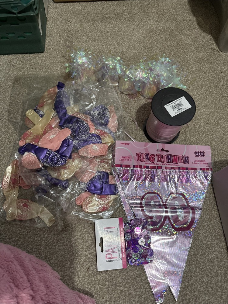 Complete Age 90th Pink/Gold Decorations Balloons Banners Ribbon Weights Sequins