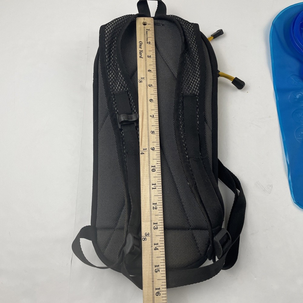 Camelbak Rogue Hydration Backpack Lightweight Ripstop Canvas Yellow Black