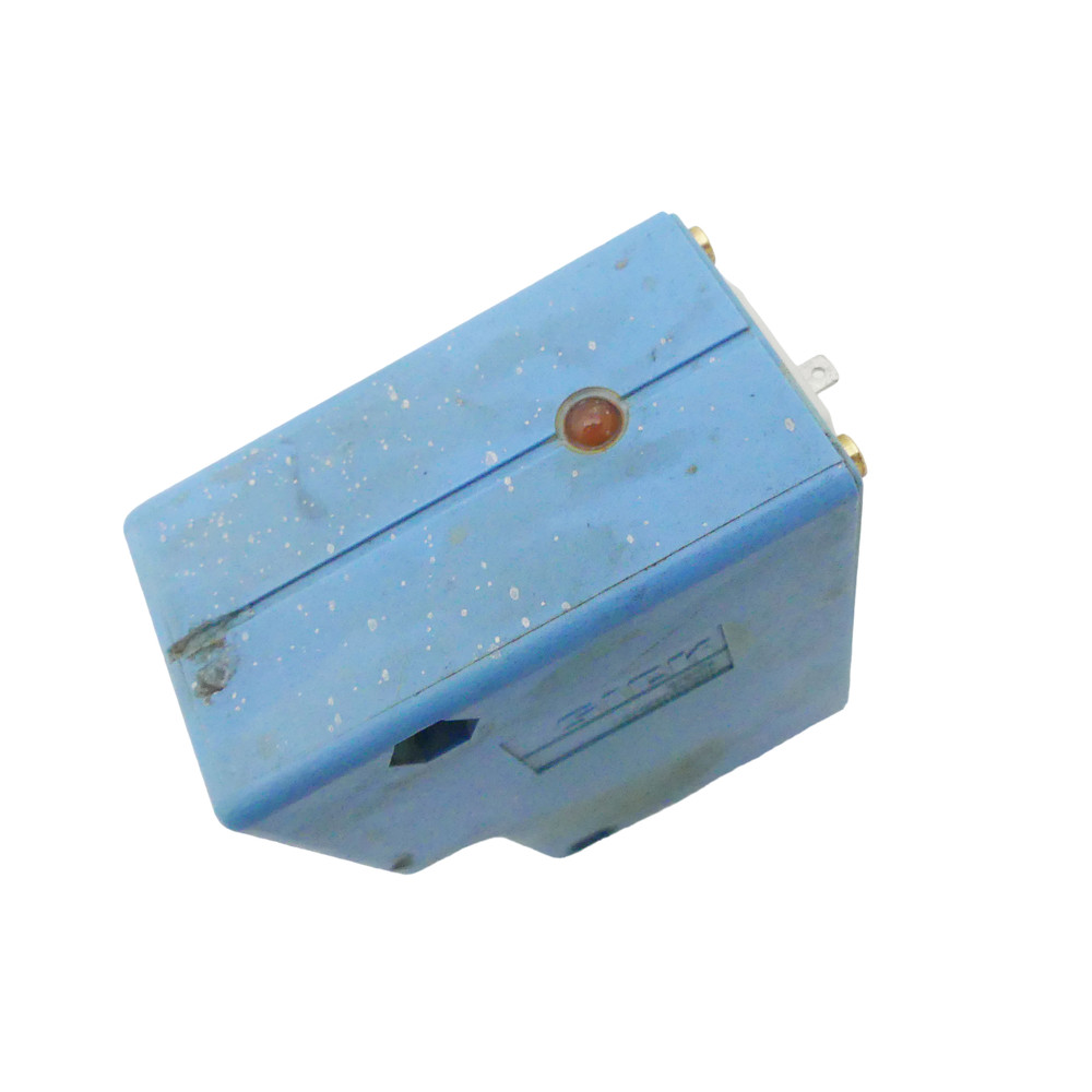 SICK WT30-22 retro-reflective light sensor -used-