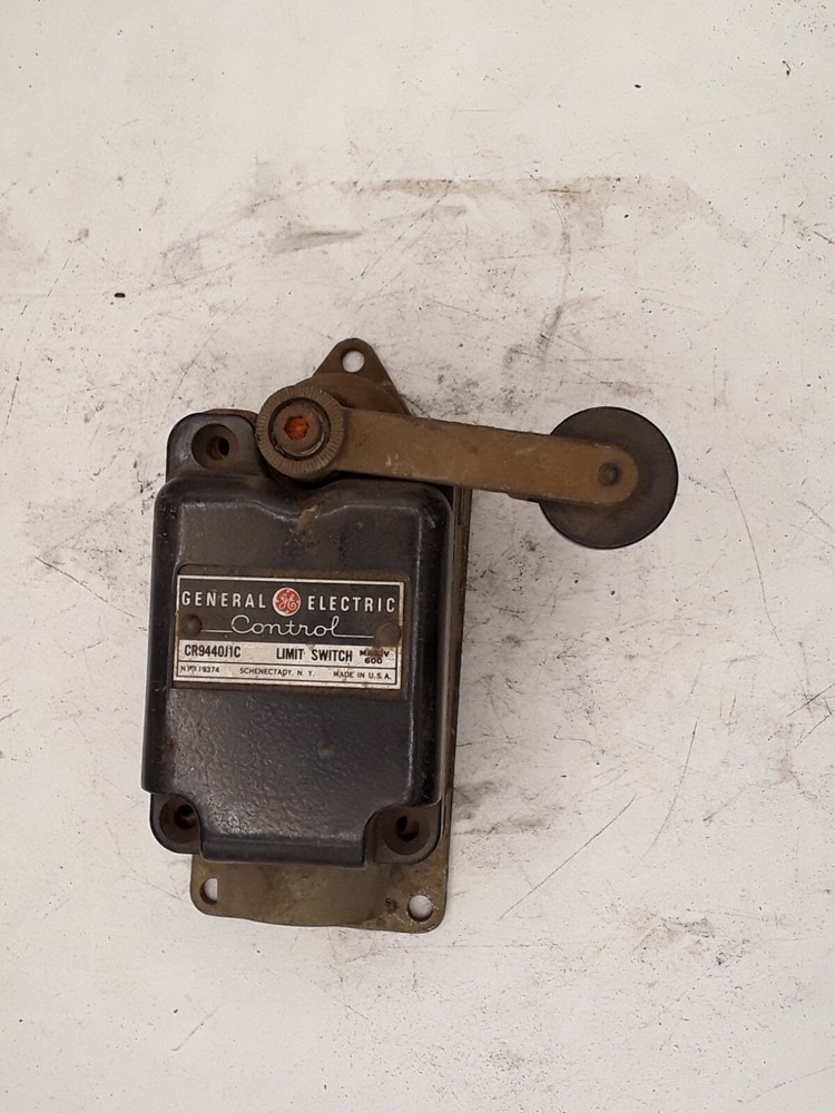 General Elcetric Control R9440J1C Limit Switch