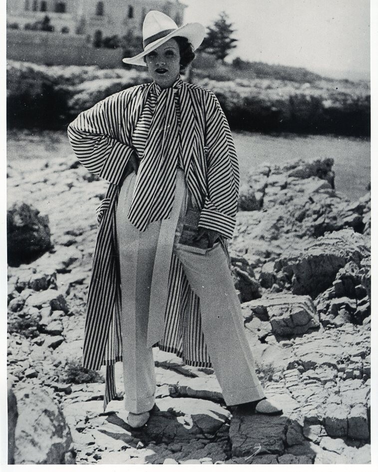 MARLENE DIETRICH  8X10  PHOTO  B5