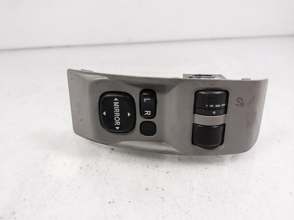 Subaru Forester 2009-2013 Mirror Switch Panel Assy 83061Fg000
